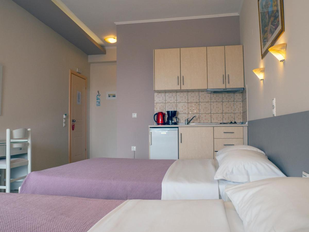 باراليا فراتشو Hotel Loukas Vrachos المظهر الخارجي الصورة