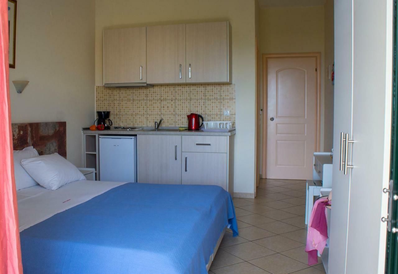 باراليا فراتشو Hotel Loukas Vrachos المظهر الخارجي الصورة