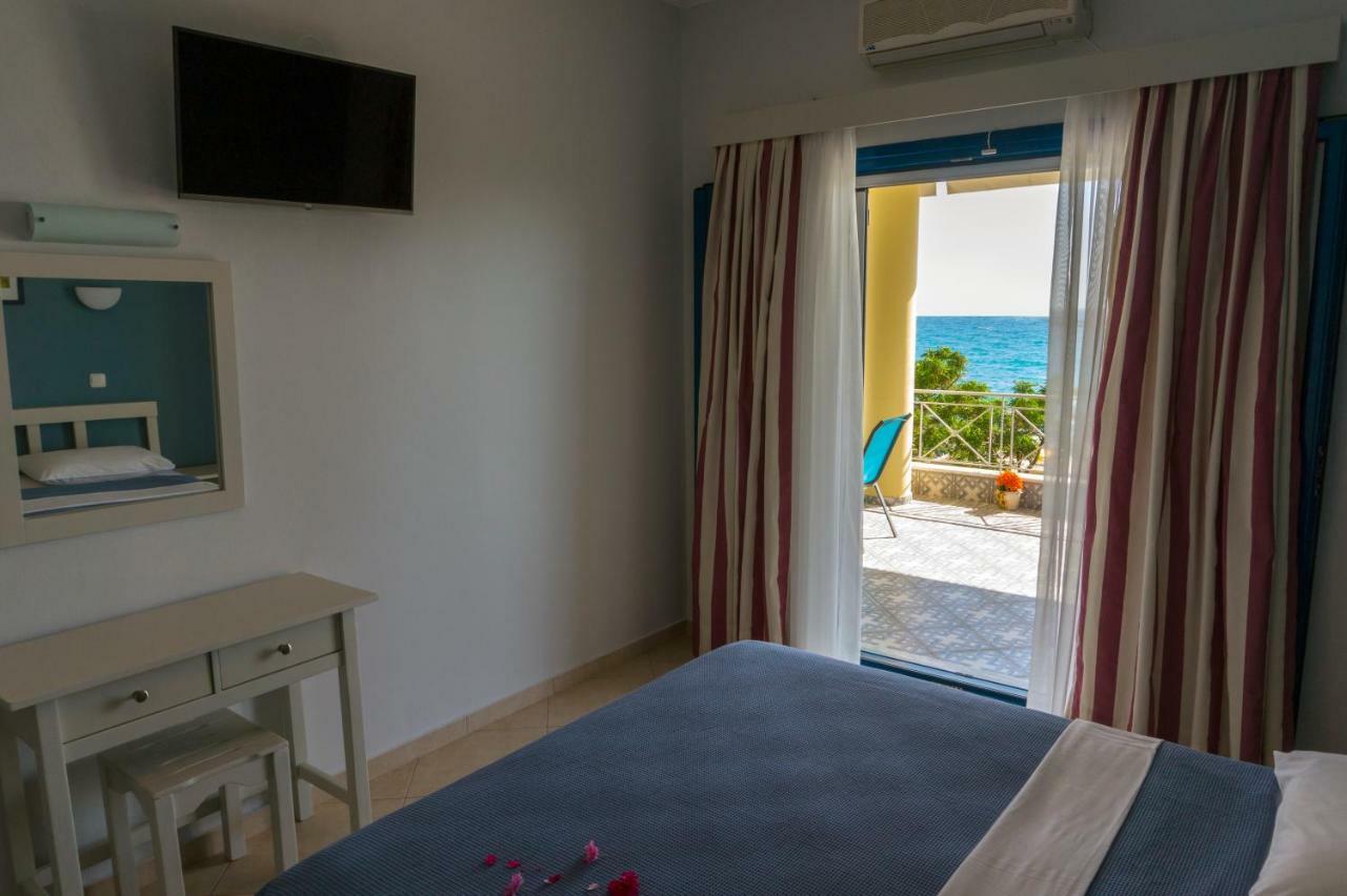 باراليا فراتشو Hotel Loukas Vrachos المظهر الخارجي الصورة