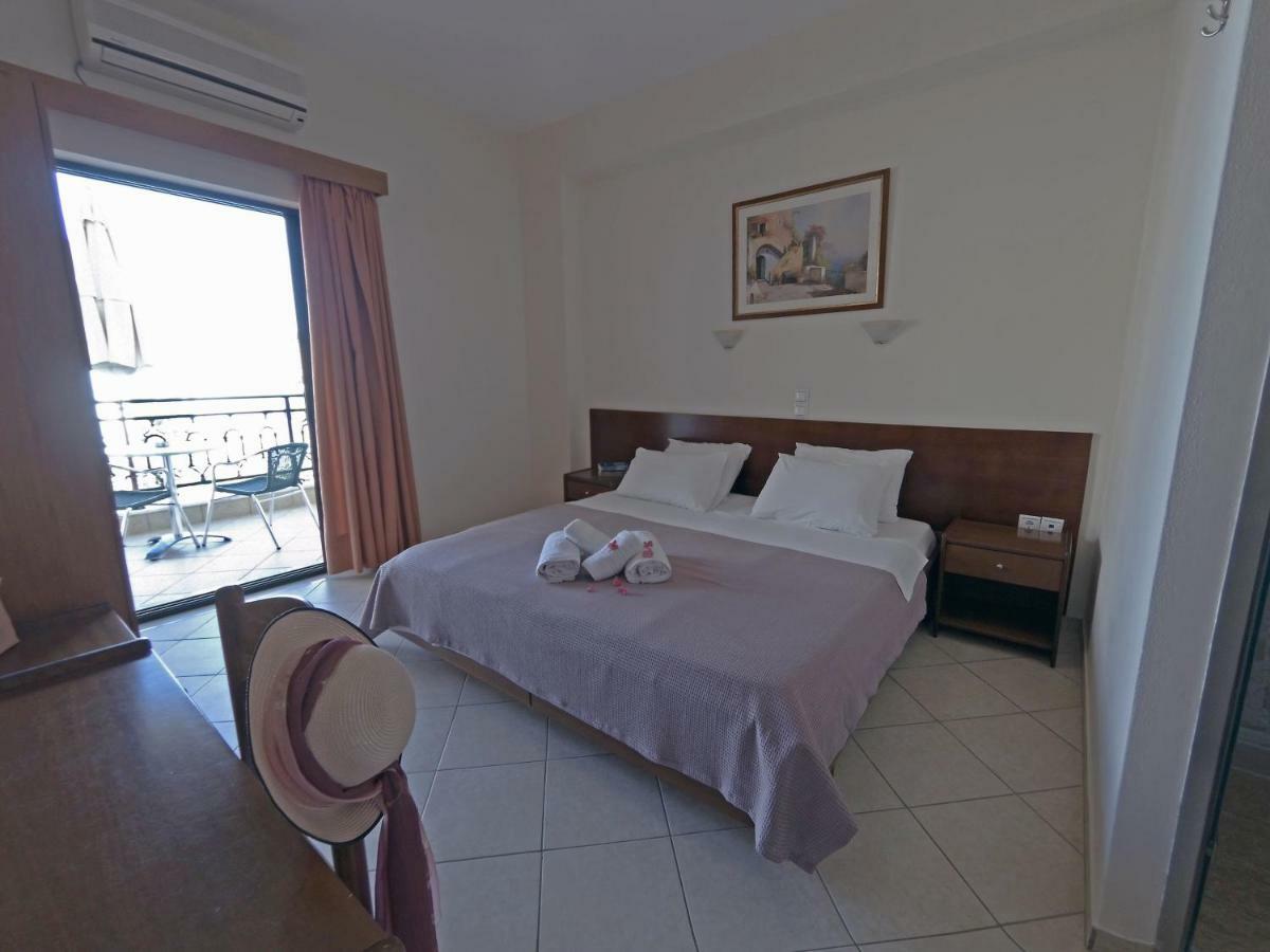 باراليا فراتشو Hotel Loukas Vrachos المظهر الخارجي الصورة